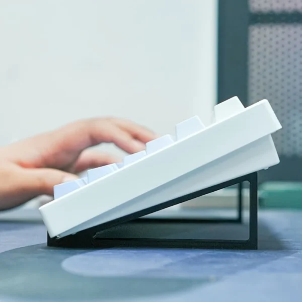 sg-11134201-7rdy6-mcihlkpgenggaa.webp Random Keyboard Riser Stand L12cm H4.5cm
